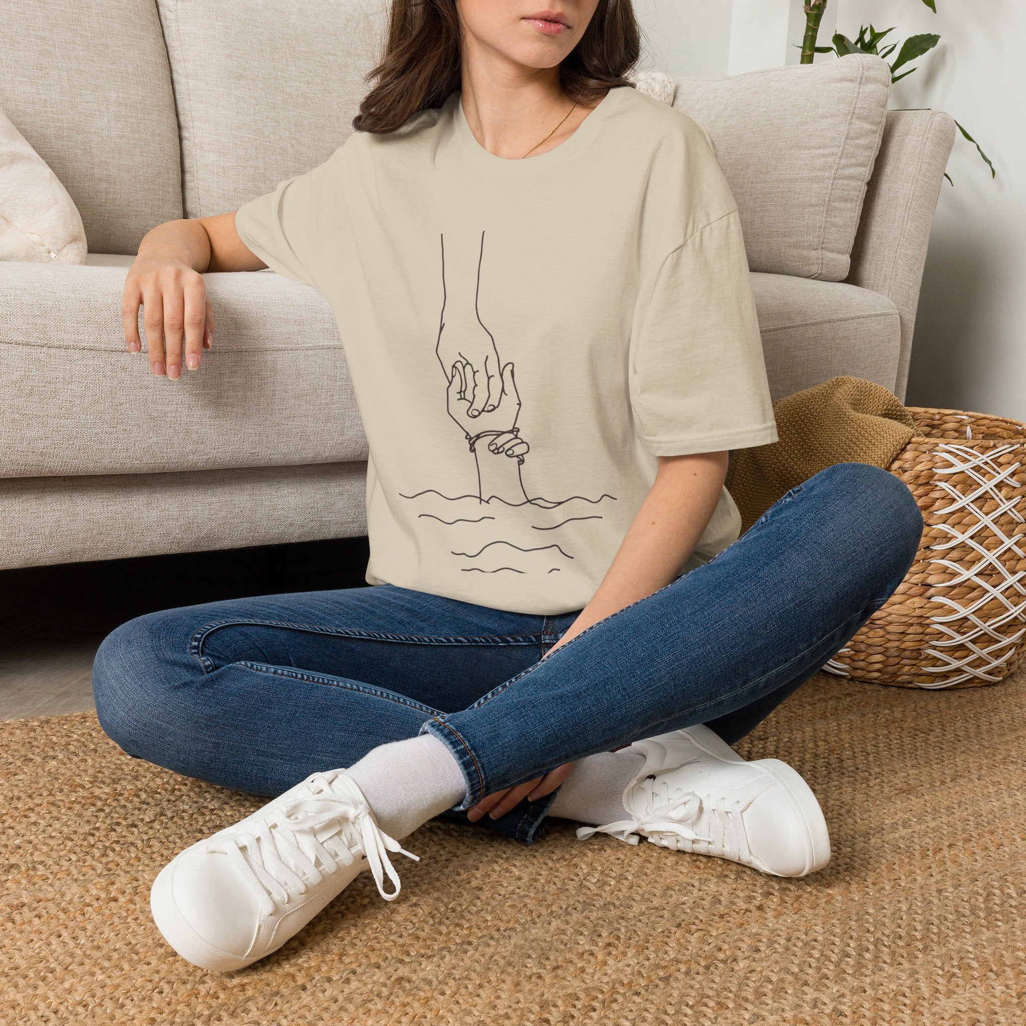 T-Shirt — Minimal Line Art Holding Hands Design