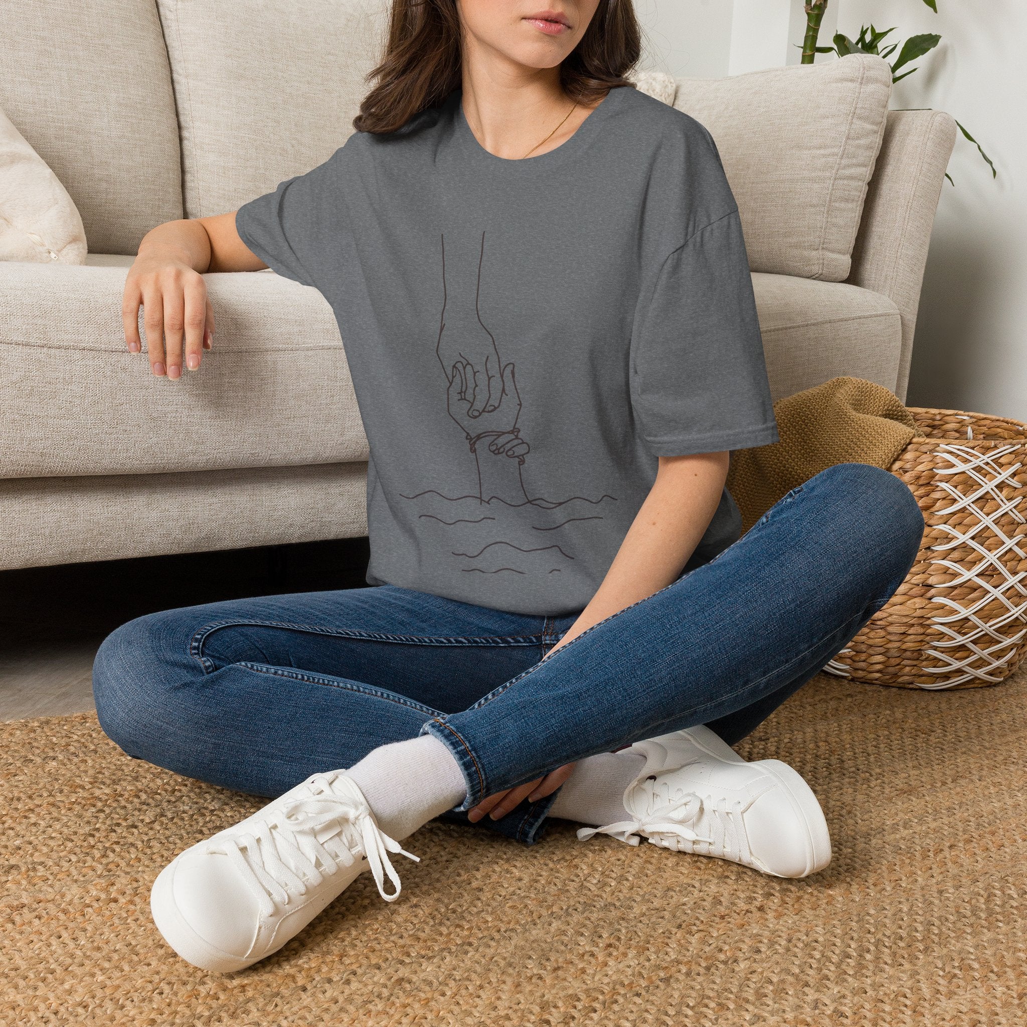T-Shirt — Minimal Line Art Holding Hands Design