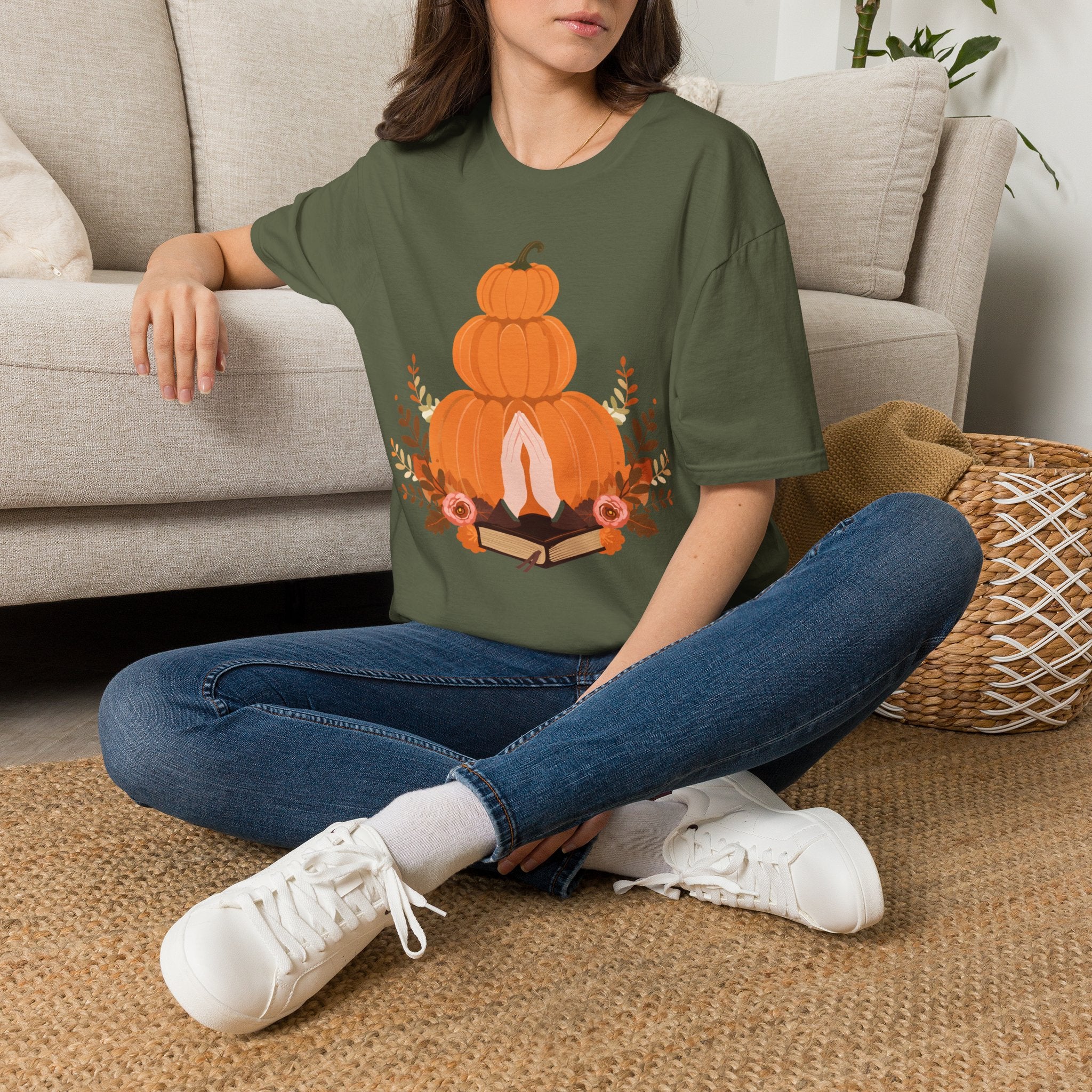 Pumpkin Stack T‑Shirt — Autumn Floral Fall Graphic Tee