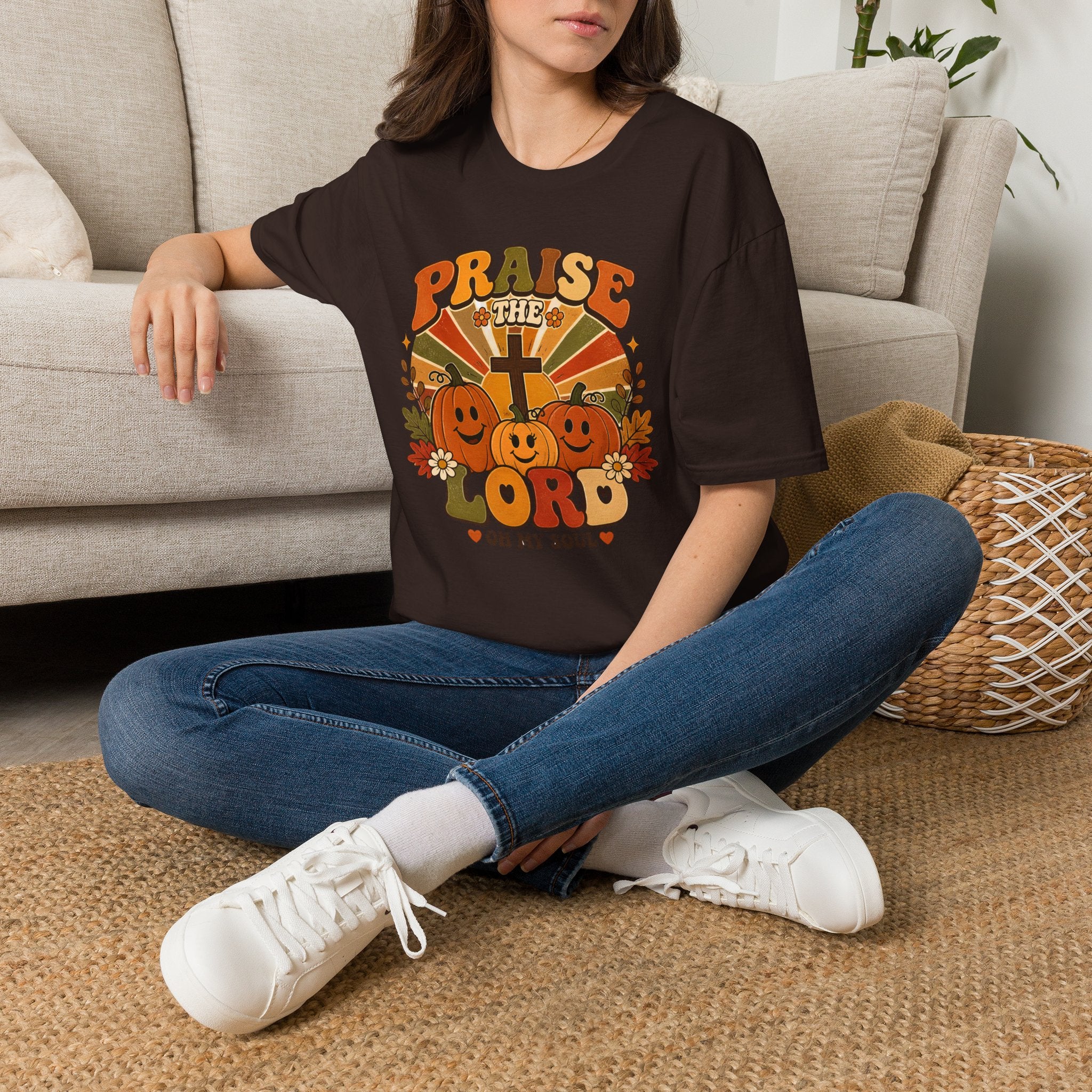 Praise the Lord Fall T-Shirt — Retro Pumpkin & Cross Christian Tee