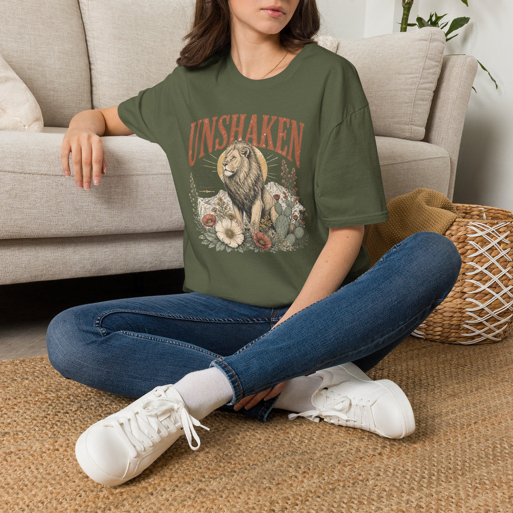 Unshaken Lion T‑Shirt — Vintage Floral Courage Tee