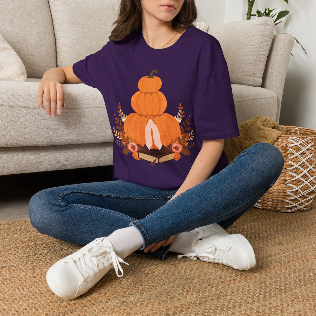 Pumpkin Stack T‑Shirt — Autumn Floral Fall Graphic Tee
